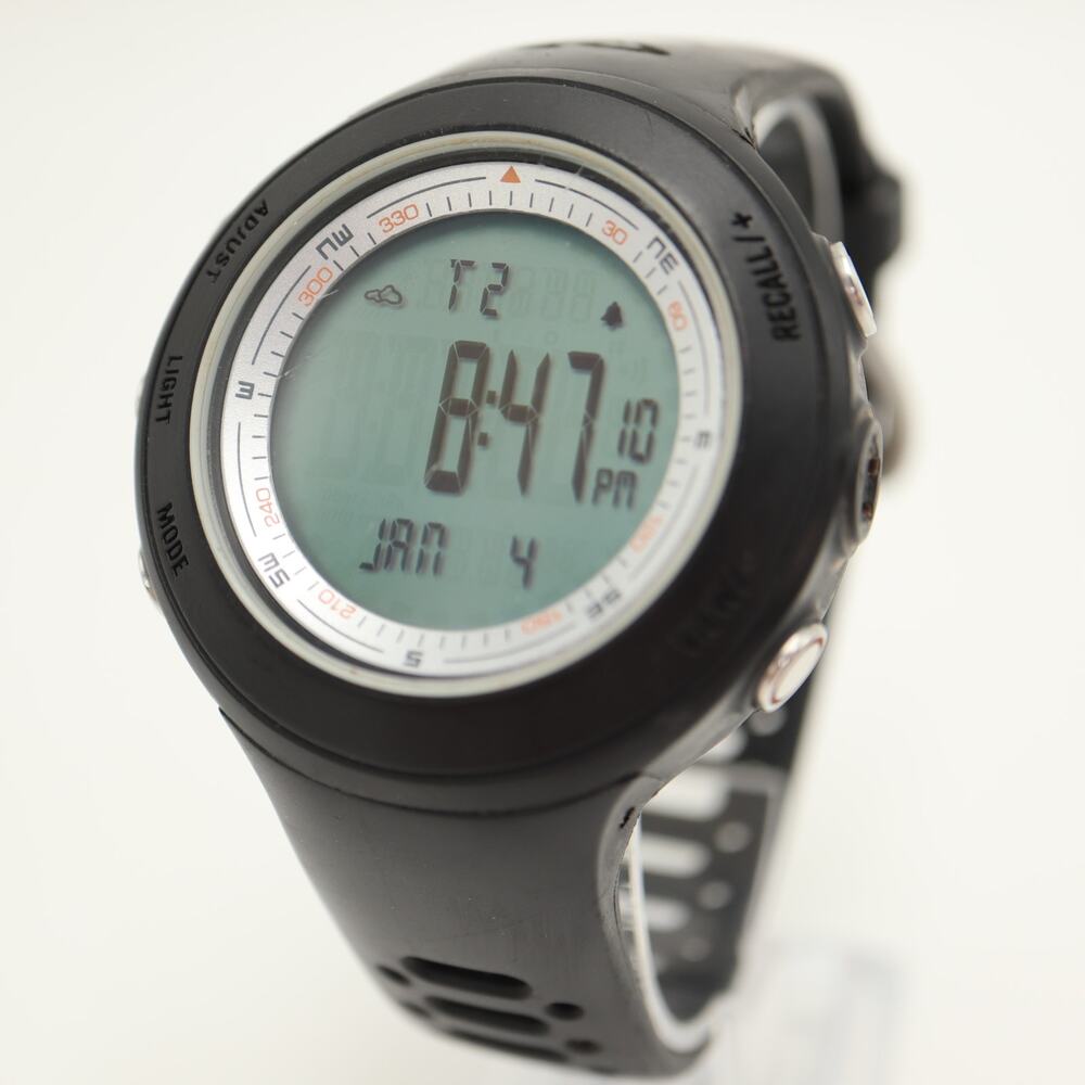 Highgear Axio Max Altimeter Compass Chrono 48mm Digital Watch w New Battery